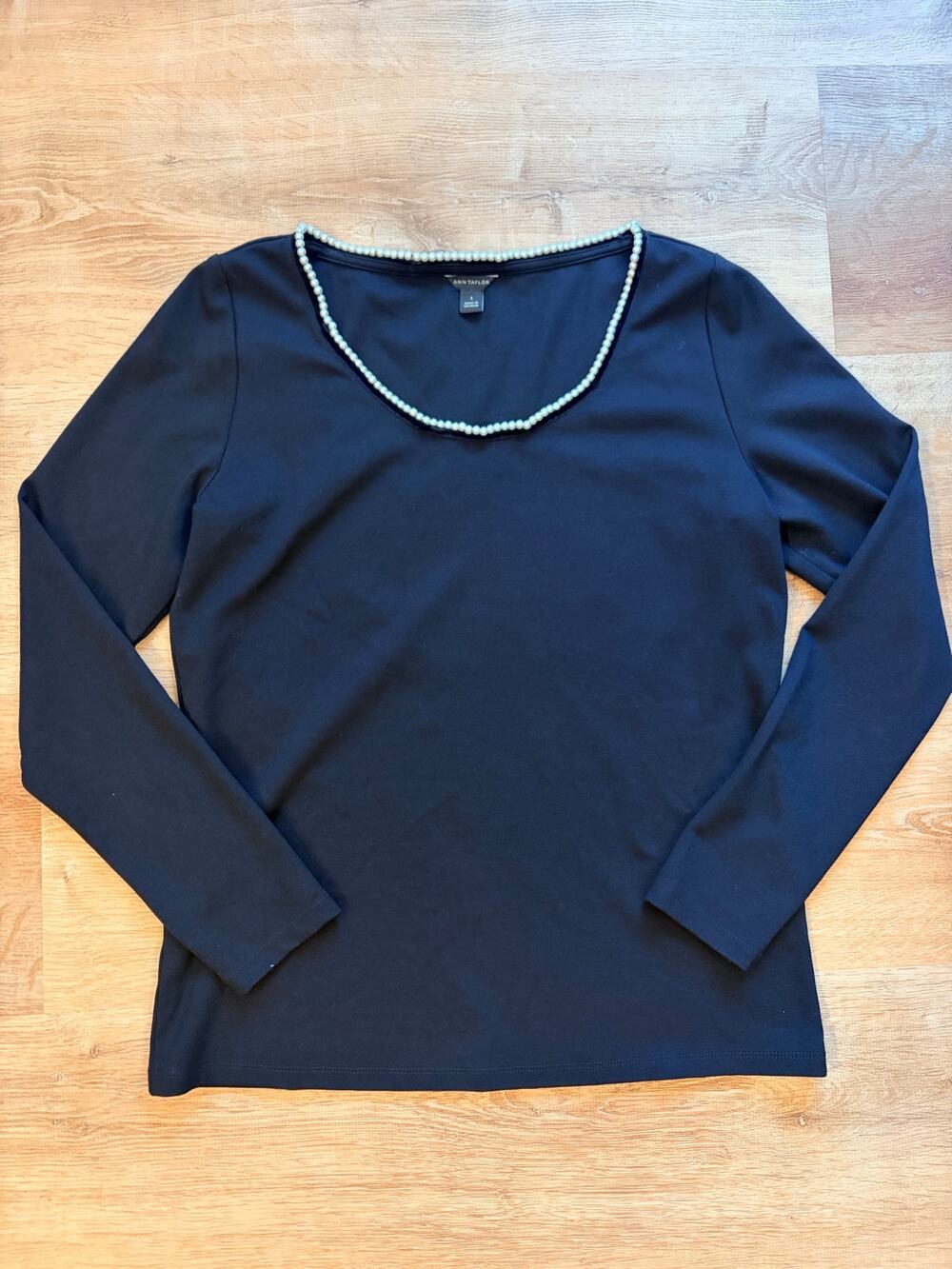 Ann Taylor Womens Long Sleeve Scoop Neck Top Pearl Embellished Accent Black S